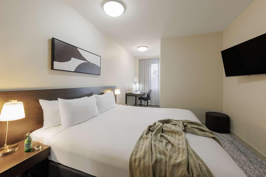 Punthill Norwest Hotel Room photo