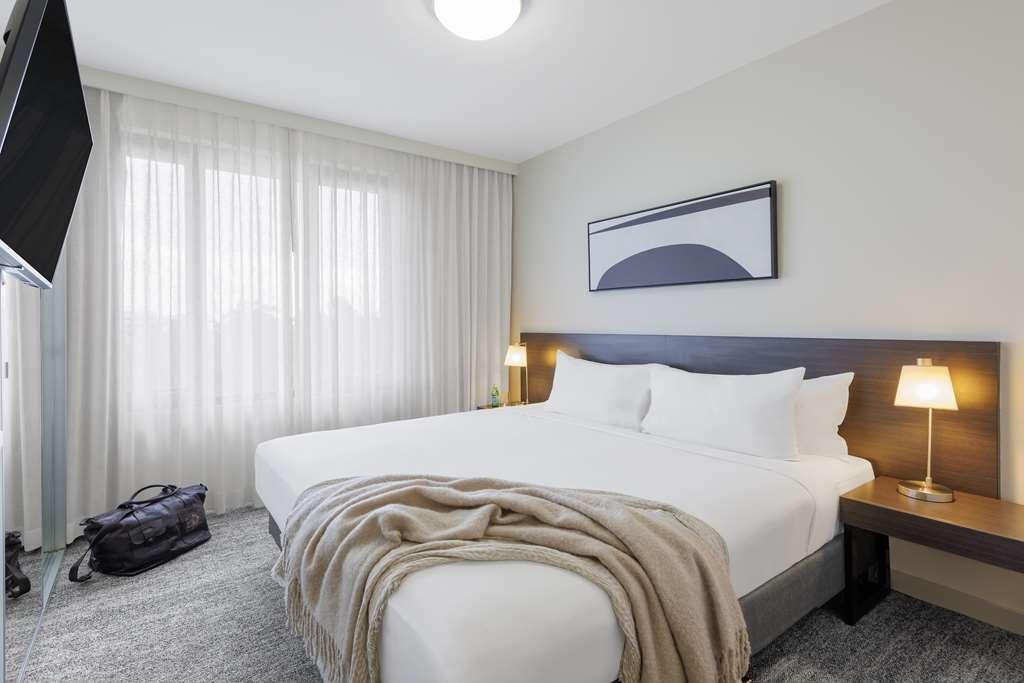 Punthill Norwest Hotel Room photo